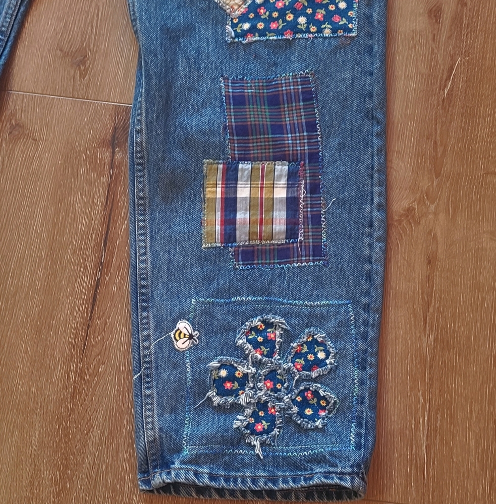 Upcycled & Handcrafted Patchwork Denim 569 34x34 … - image 5